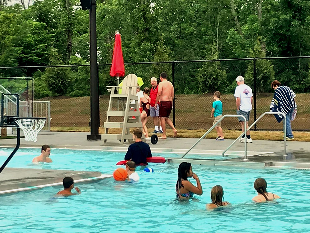 Oxford Mayor Cannonballs Into Aquatic Center’s Pool at Grand Opening as